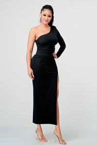 Stylish one-shoulder top and matching skirt set with side slit and stretchy fabric for a comfortable fit