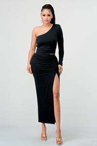 Chic one-shoulder matching top and skirt set with a side slit for a sophisticated and stretchy fit