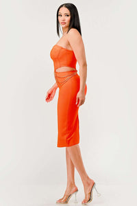 Coral Elegance Chain Dress | ESTIMATED SHIPPING DATE (04/30/2024) - ATHINA